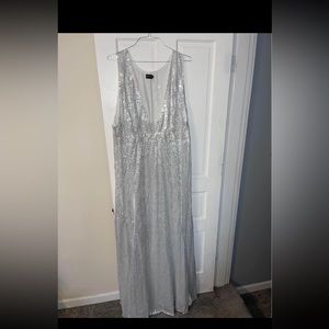 Sequin dress plus size